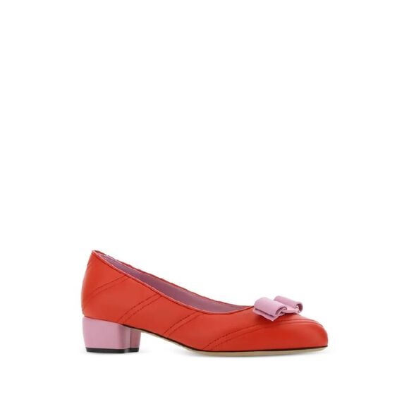 Ferragamo Signature Vara Bow Detail Pumps - Picture 4 of 6